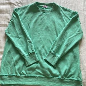 Green crew neck sweatshirt